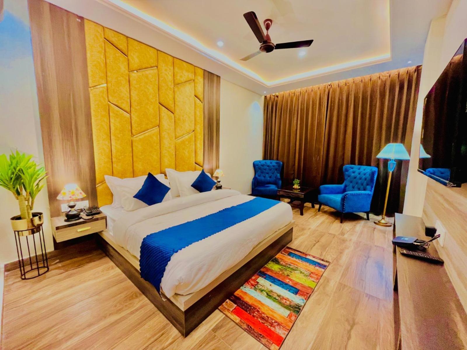 Hotel Gange - A Comfortable Stay, Харидвар Экстерьер фото