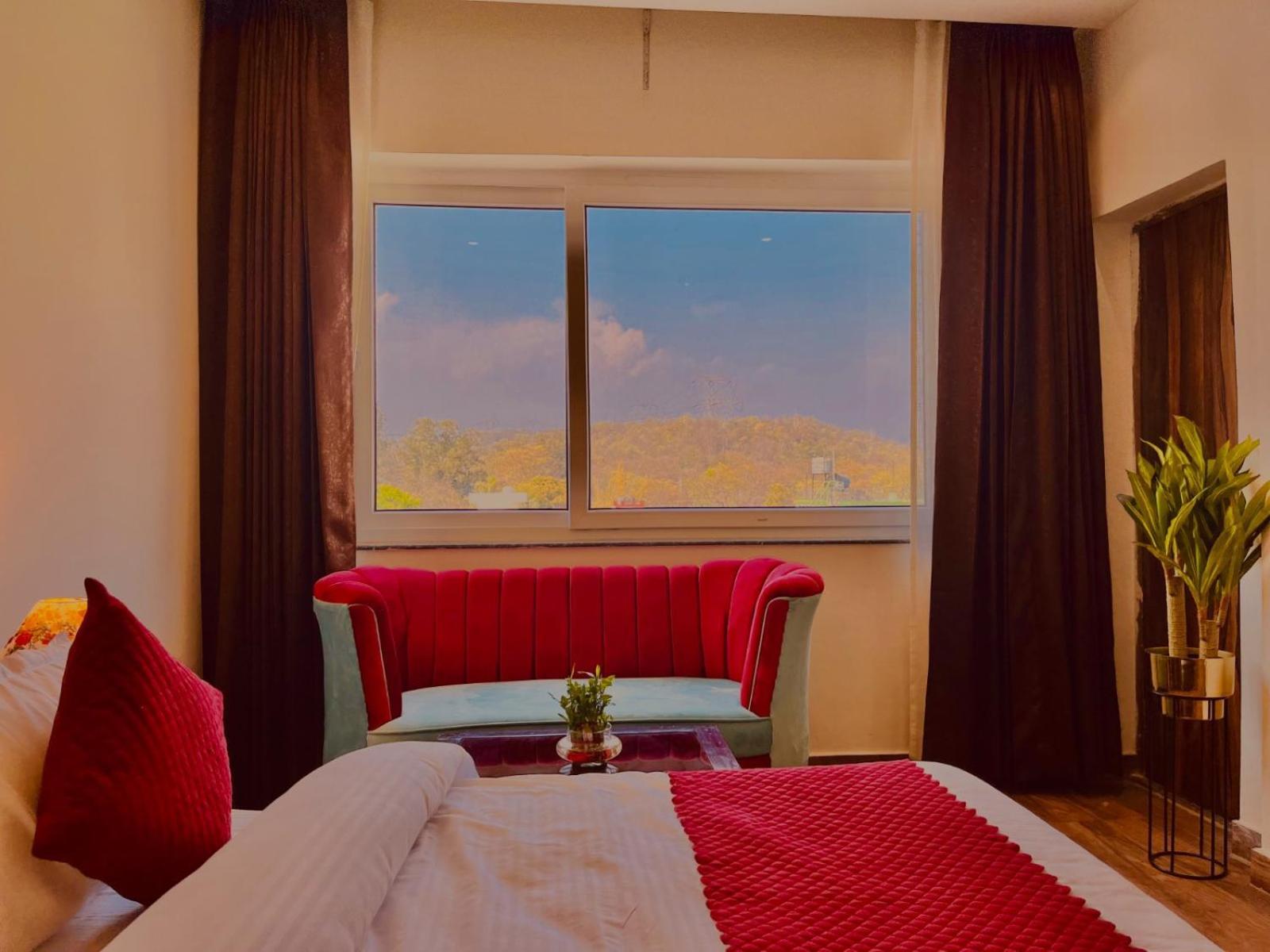 Hotel Gange - A Comfortable Stay, Харидвар Экстерьер фото